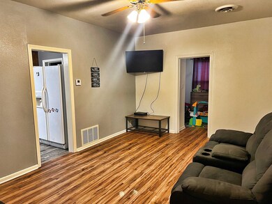 204 S 8th St, Wakeeney, KS 67672 - photo 3