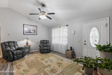 675 Pinhook Rd-3
