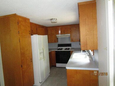 31 Freeman Rd, Yarmouth Port, MA 02675 - photo 3