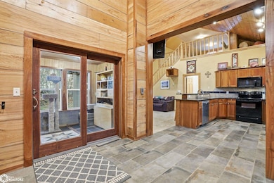 3300 Underwood Ave, Crawfordsville, IA 52621 - photo 7