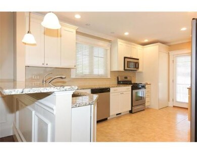 27 Oxford Cir unit 1, Belmont, MA 02478 - photo 3