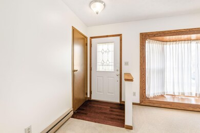 900 Hickory Dr, Marysville, OH 43040 - photo 4