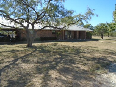 12129 Twin Lakes Ln, San Angelo, TX 76904 - photo 5