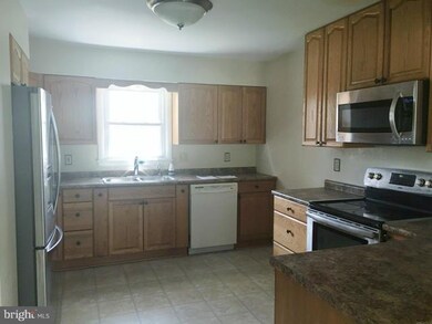 6670 Oakwood Cir, Indian Head, MD 20640 - photo 4