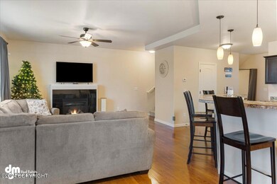 05-Living Room_ELI06804