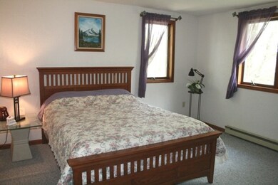 27 Outlook Ave, Peabody, MA 01960 - photo 7