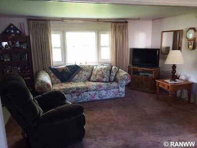 3424 Locust Ln, Eau Claire, WI 54703 - photo 5