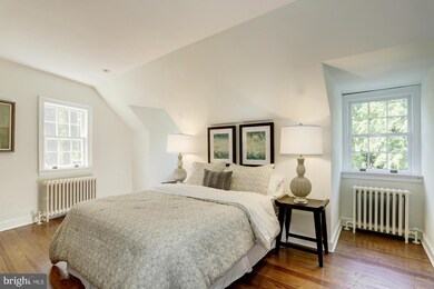 3048 R St NW, Washington, DC 20007 - photo 7