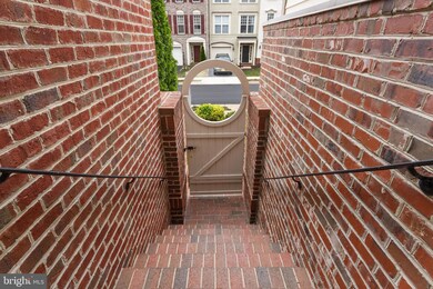 43258 Sunderleigh Square, Broadlands, VA 20148 - photo 4