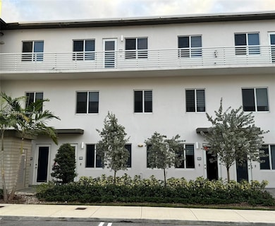 10270 NW 66th St unit 107, Doral, FL 33178 - photo 3