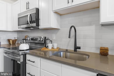 7037 Ridge Ave unit 105, Philadelphia, PA 19128 - photo 6