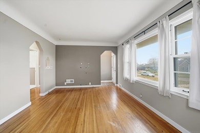 1847 Forest Ave, Waterloo, IA 50702 - photo 4