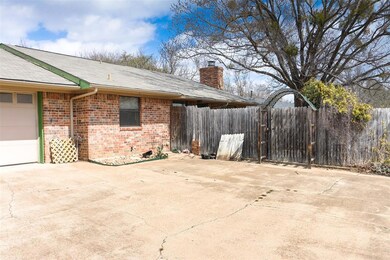 101 Roselawn Dr, Weatherford, TX 76086 - photo 4