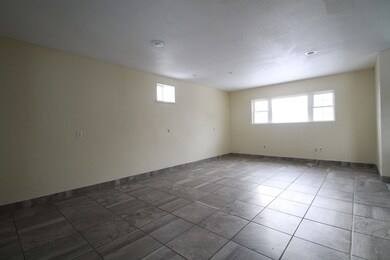 320 W 4th St, Cedar Falls, IA 50613 - photo 5