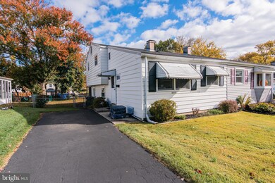 2919 Thunderhead Rd, Abington, PA 19001 - photo 3