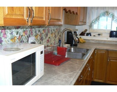 50 Beaver St, Salem, MA 01970 - photo 5