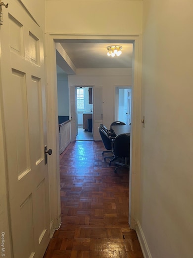 230 Central Ave unit 3J, Lawrence, NY 11559 - photo 6