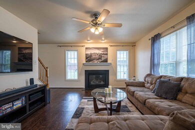 10237 Stagecoach Dr, Hagerstown, MD 21740 - photo 3