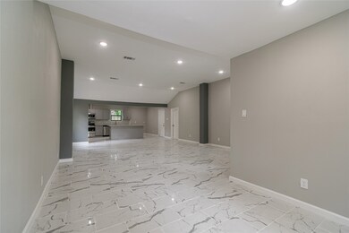 4919 Ward St, Houston, TX 77021 - photo 4