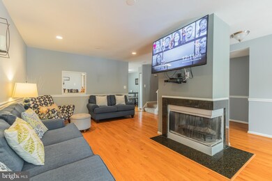 16289 Taconic Cir, Dumfries, VA 22025 - photo 6