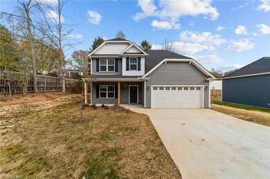 4106 Lawndale Place, Greensboro, NC 27455 - photo 2