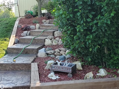 21450 490th St, Chariton, IA 50049 - photo 6