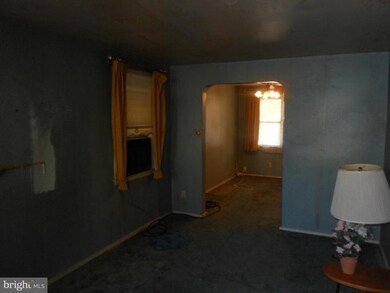 601 W 36th St, Baltimore, MD 21211 - photo 2