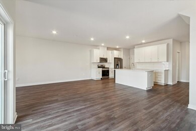 741 Hunsberger Rd, Spring City, PA 19475 - photo 7