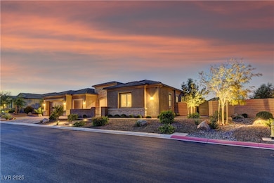 8411 S Cimarron Rd, Las Vegas, NV 89113 - photo 2