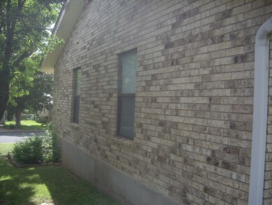 1019 Avenue B, Fredericksburg, TX 78624 - photo 7