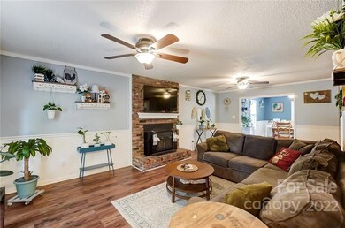 300 Ogden Dr, Gastonia, NC 28056 - photo 3