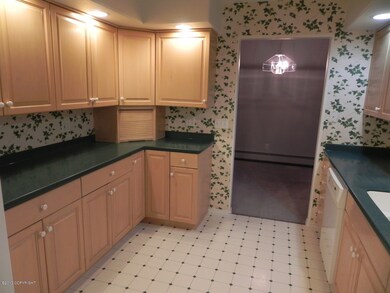 Kitchen 5