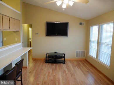 7858 Cornerstone Way unit 8, Windsor Mill, MD 21244 - photo 3