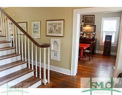 Foyer. Gracious entry foyer