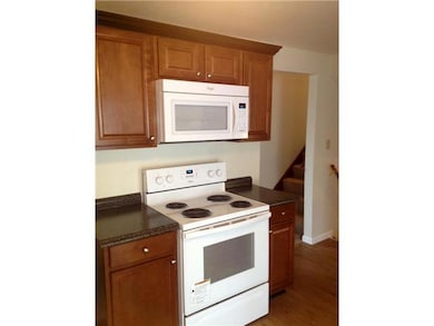 4821 Talbert Dr, Columbus, OH 43232 - photo 3