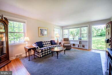 2 Yale Ave, Swarthmore, PA 19081 - photo 4