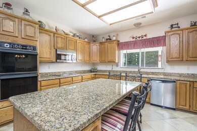 Family Kitchen Detail