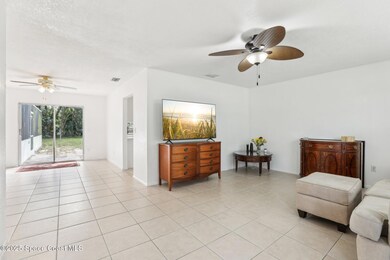 9-web-or-mls-Elmhurst Cir SE-009