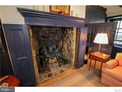 4671 Limeport Pike, Coopersburg, PA 18036 - photo 5