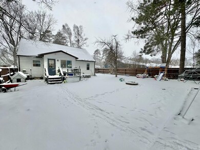 326 SW 1st Ave, Grand Rapids, MN 55744 - photo 3