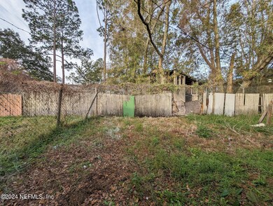 7635 Indian Lakes Dr unit 3, Jacksonville, FL 32210 - photo 6