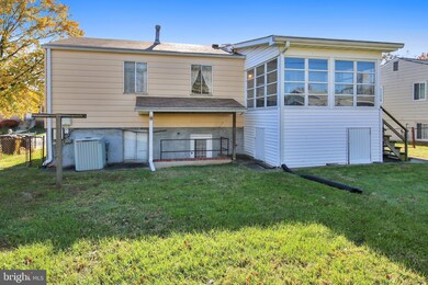 8904 Mark Place, Laurel, MD 20708 - photo 3