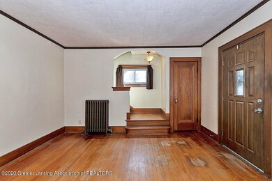 908 N Walnut St, Lansing, MI 48906 - photo 3