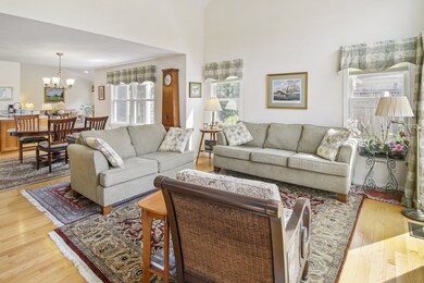 8 Abigails Path unit 8, Plymouth, MA 02360 - photo 6