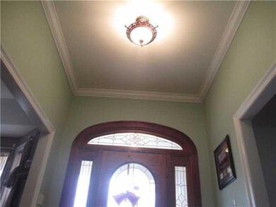Foyer.