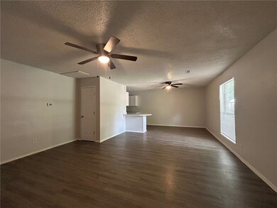 306 E Thurman St unit 2, Prairie Grove, AR 72753 - photo 3