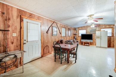 1057 Whiskey Bay Hwy-8