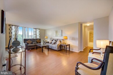 Barcroft Hills Condominium unit 803, Baileys Crossroads, VA 22041 - photo 3