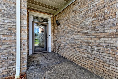 402 S Shenandoah Dr unit 805A, Latrobe, PA 15650 - photo 4