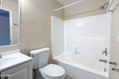 1753 E Harvard St unit 4, Phoenix, AZ 85006 - photo 6